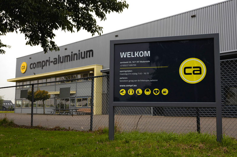 Productiehal van Compri Aluminium